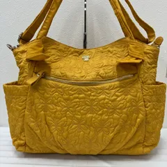 1736　ANNA SUI　アナスイ　2way　ショルダーバッグ　トートバッグ　キルティング　キルト　バタフライ　蝶々　パピヨン　イエロー　レディース　シンプル　きれいめ　ポケット多数　大容量　大きめ