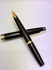 PILOT パイロット エリート 《EF》 ペン先18K 万年筆M5② - メルカリ