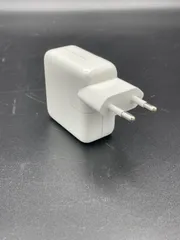 【純正】主張などに！Apple 30W USB-C 電源アダプタ（海外仕様・丸ピン）