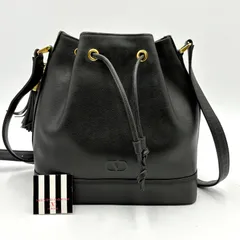 使用数回 極美品◎Valentino Garavani ヴァレンチノ ガラバーニ Vロゴ 巾着 レザー ショルダーバッグ ブラック 2Y6023のサムネイル