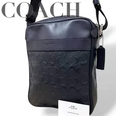 ☆★極美品★COACH　コーチ★ショルダーバッグ　ボディバッグ　斜め掛け　シグネチャー　レザー　ネイビー　チャーム　ロゴ　カード付き★♯2408