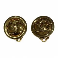 CHANEL (シャネル) 93P ココマークイヤリング  ゴールド ー