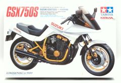 タミヤ1/12 GSX750SニューカタナとGSX1100Sカタナのセット - メルカリ