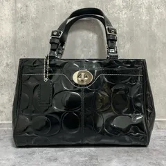 【COACH】コーチ シグネチャーハンドバッグ シグネチャーモチーフ エナメルレザー レディース ブラック 黒色 ハンドバッグ トートバッグ パテントレザー エンボス加工 ロゴチャーム付き ターンロック金具 型番H0973-F14413