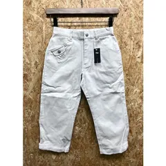 【新品/訳アリ】[印象NB] 【訳アリ】 FILA フィラ キッズ 140 ライトブルー系 綿×ポリウレタン チノパンツ ストレッチ 裾にベルト 鍵ホック ロゴ刺繍のサムネイル