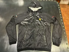 M) プーマ Ferrari(フェラーリ) ウィンドブレーカー ジャケット ブラック