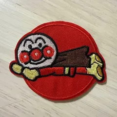 2. アンパンマン　ワッペン　アップリケ