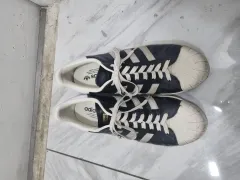 アディダス スーパースター82 285