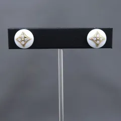 ルイヴィトン カラーブロッサムダイヤピアス/ホワイトアゲート  【無料ギフトラッピング】【Aランク】【中古】のサムネイル