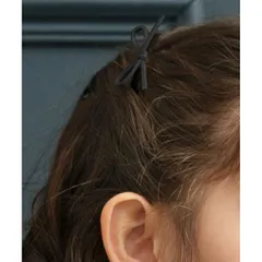 ☆ ブラック ☆ Rora ムース スウェードリボン ヘアクリップ 2個セット Rora ヘアクリップ キッズ 2個セット ヘアークリップ 髪どめ 髪留め ヘアアクセサリー 髪飾り ローラ ムース スウェード リボン 子供 女の子 大人っぽい 卒園式 入学式