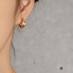 LORO SQ pierce 02 ゴールドカラー ピアス - メルカリ