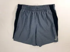 ナイキ ハーフパンツ チャレンジャー ドライフィット 7インチ ショーツ m