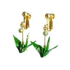 【新品】 彩（いろどり）シリーズ 和風 折り鶴 イヤリング (グリーン) 1