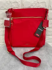 ○未使用・TUMI/トゥミ、ボヤジュールコレクション.カントンクロスボディバッグ、ショルダーバッグ、レッドのサムネイル