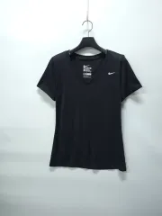 ナイキ ドライフィット Vネック 半袖 (レディース Sサイズ)