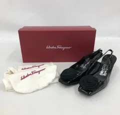 【Salvatore Ferragamo】サルヴァトーレフェラガモ エナメルパンプス フラワーモチーフ パテントレザー レディース イタリア製 ブラック 黒色 ロゴ入り スクエアトゥ バックストラップ US5.5 23cm 箱付き 袋付き エレガントパンプス