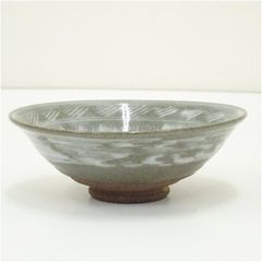 高麗青磁 象嵌雲鶴文 平茶碗 ／ 抹茶碗 「昌」在銘 茶道具 現代工芸