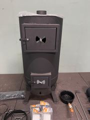 あ*け様 鋳物製 薪ストーブ 本体 アーチ型ガラス扉 - メルカリ