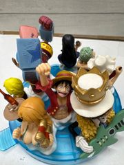 ワンピース セブンイレブン限定 レア フィギュア 麦わらの一味 全3種 