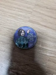 進撃の巨人 ハンジ・ゾエ ションシャインプリンスホテル コラボ 特典 カンバッジ