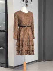 秋の感性たっぷりティアードティアードロング ONE PIECE ベルトは別