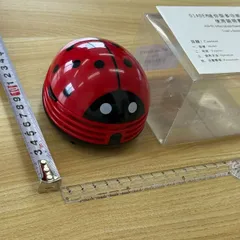 卓上掃除機 テントウムシ 掃除機 掃除 デスク周り C1000554のサムネイル