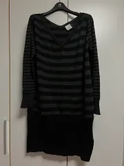 ディープVネック ストライプ 長袖 ニット ロング丈