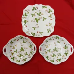 WEDGWOOD ワイルドストロベリー プレート ３枚セット  スクエア ウェッジウッド