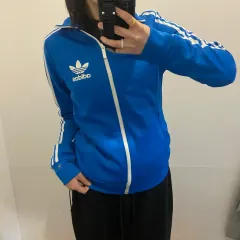 アディダス ブルー ジャージ