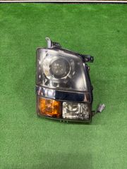いすゞ イスズ 7代目現行エルフ 右側LEDヘッドライト 割れ各部あり