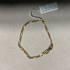 Givenchy チェーンブレスレット スクエアチャーム - メルカリ