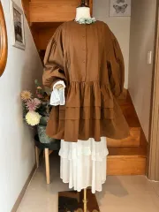 ブラウン ティアード ブラウス ピンタック