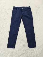 ブルネロクチネリ 新モデル ネイビー デニムパンツ