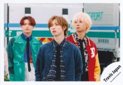 【中古】生写真(STARTO) Travis Japan/中村海人・七五三掛龍也・吉澤閑也/横型・上半身/DIGITAL SINGLE「T.G.I. Friday Night」MV＆ジャケ写オフショット/公式生写真