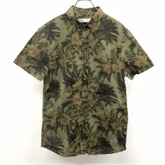 【中古】[印象AB] Bershka ベルシュカ シャツ メンズ S グリーンカーキ 緑系 綿100% コットン アロハ柄 花柄 浅襟 ボタンダウン ポケット無し 半袖のサムネイル
