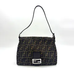 2026年最新】fendi ズッカ マンマバケットの人気アイテム - メルカリ