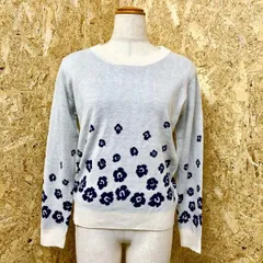 古着 earth music＆ecology 花柄ジャカードニット セーター 丸首 長袖 アクリル×綿 F ホワイト×オフホワイト×ネイビー レディース