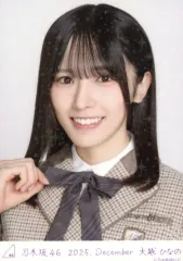 【中古】生写真(坂道シリーズ) 乃木坂46/大越ひなの/バストアップ・40th制服・ホログラム仕様/レア/「乃木坂46 2025.December」乃木コレ ランダム生写真