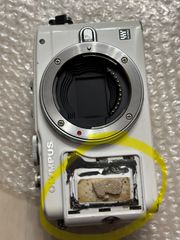 OLYMPUS オリンパス PEN E-PL5 ボディ ミラーレスカメラ - メルカリ