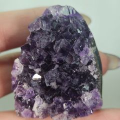 大特価✨ ウルグアイ産 アメジスト ドーム 淡藤色 高透明 キラキラ
