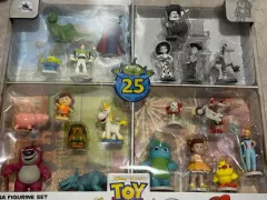 新品)トイストーリー フィギュア セット 25周年 未開封