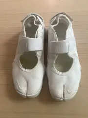 ナイキ エア リフト ウィメンズ DN1338-100