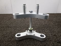 マグナ250 トリプルツリー 12度 値下げ交渉OK - メルカリ