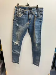 【No.131】スキニージーンズ