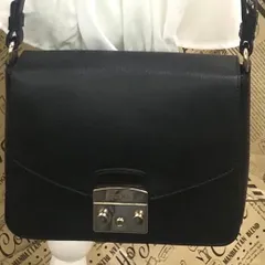フルラ ショルダーバッグ ポシェット メトロポリタン 黒 旅行 GD250