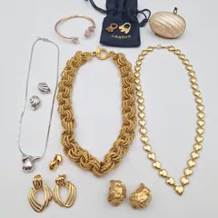 アクセサリー まとめ売り 海外 ヴィンテージ Monet TRIFARI AGATHA ZAFFIRO kate spade 他 ビンテージ ゴールド カラー ネックレス イヤリング レトロ 【11989-】のサムネイル