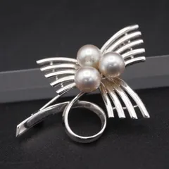 V306 本真珠 6.6mm3珠 パール STERLING刻印 ブローチ グレー系カラー デザイン シルバー コサージュ 6月誕生石