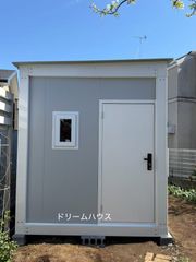 勾配屋根プレハブハウス ユニットハウス ガラスドア付き 倉庫 事務所 