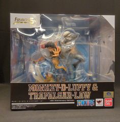 モンキー・D・ルフィ & トラファルガー・ロー 5周年記念フィギュア
