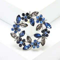 リース ブローチ 花 コサージュ ラインストーン アンティーク調 ヴィンテージ風 上品 大人かわいい ジャケット ストール セレモニー【普通郵便】